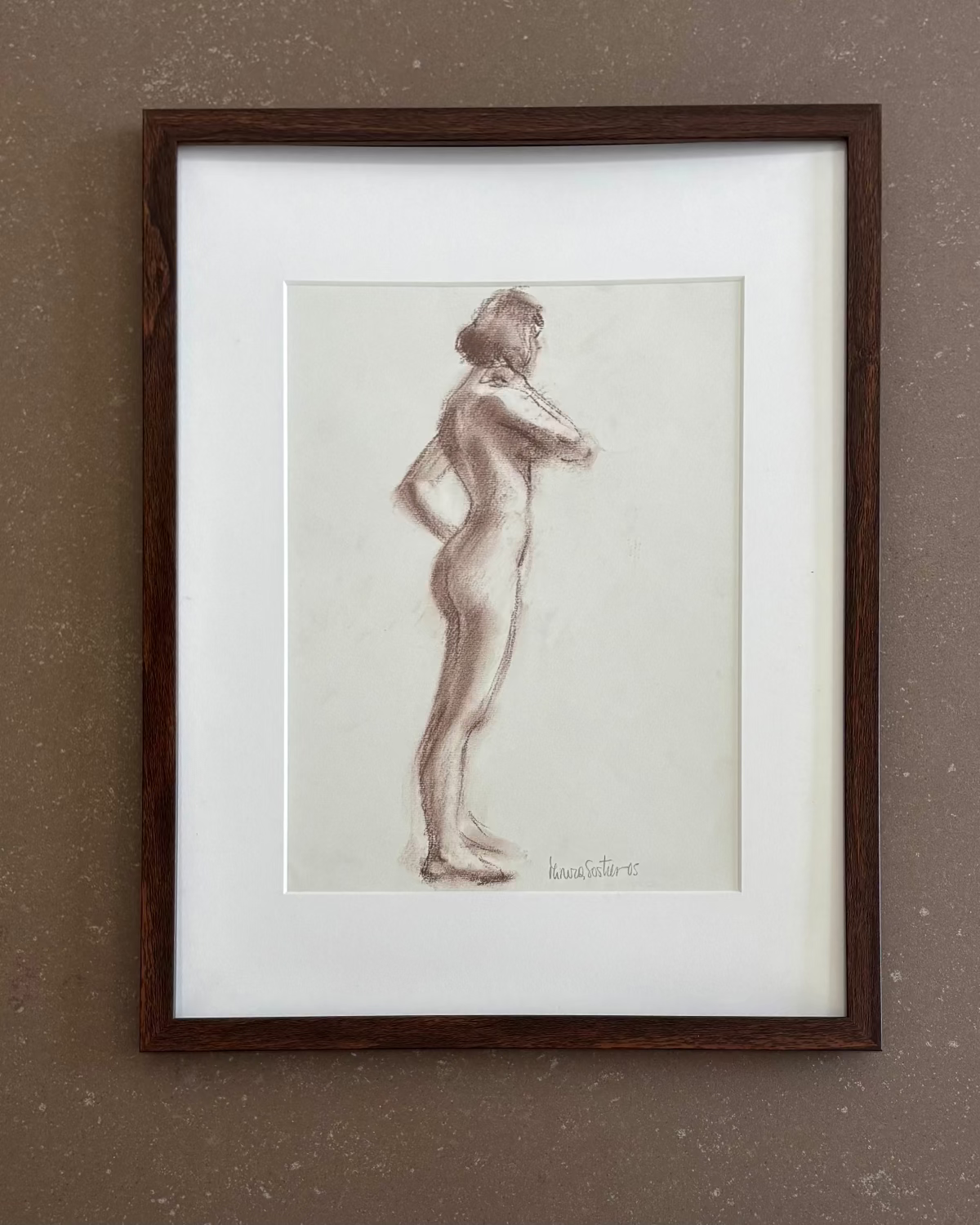 Framed life drawing in sanguine by Minuca Sostres