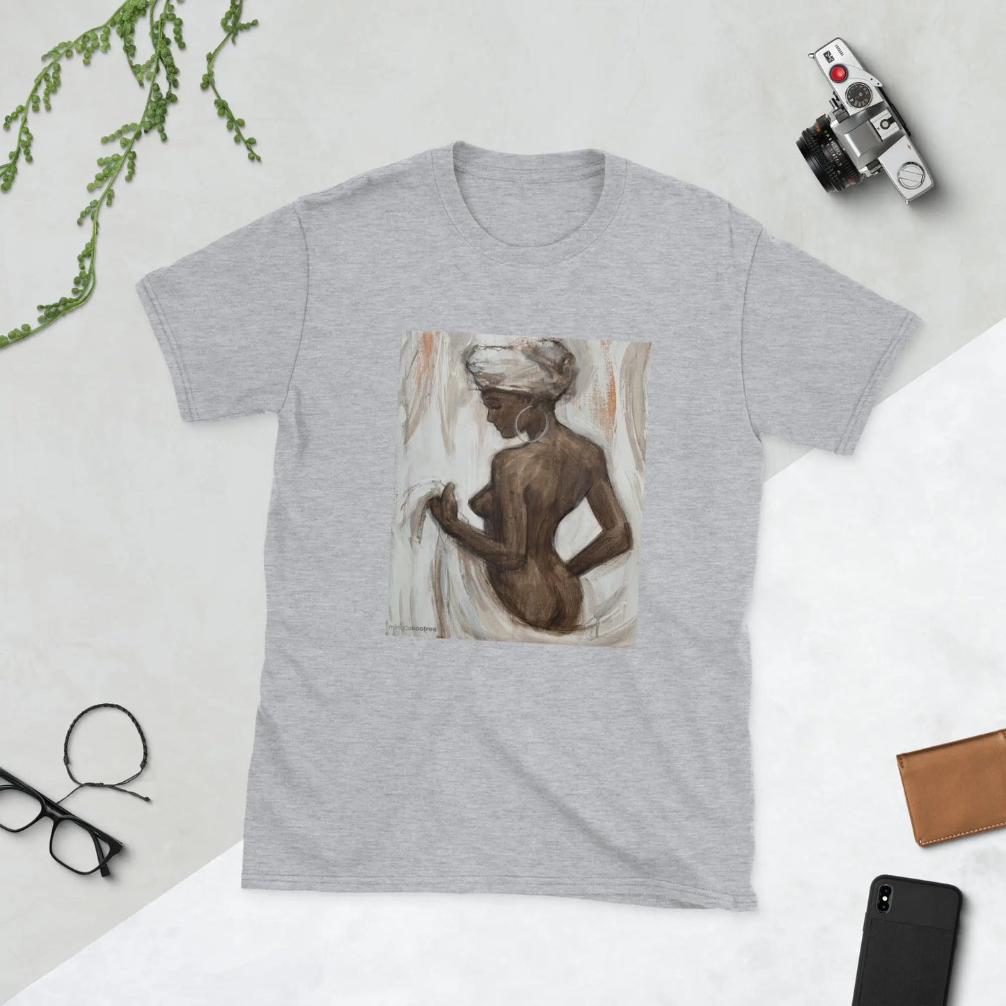 Short-Sleeve Unisex T-Shirt Minuca Sostres