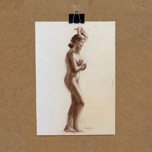 Life drawing in sanguine by Minuca Sostres – standing female figure
