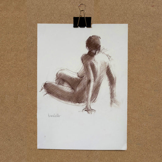 Life drawing in sanguine by Minuca Sostres – female figure